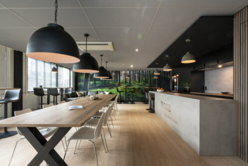 DKC – Interior: Custom kitchen/interior